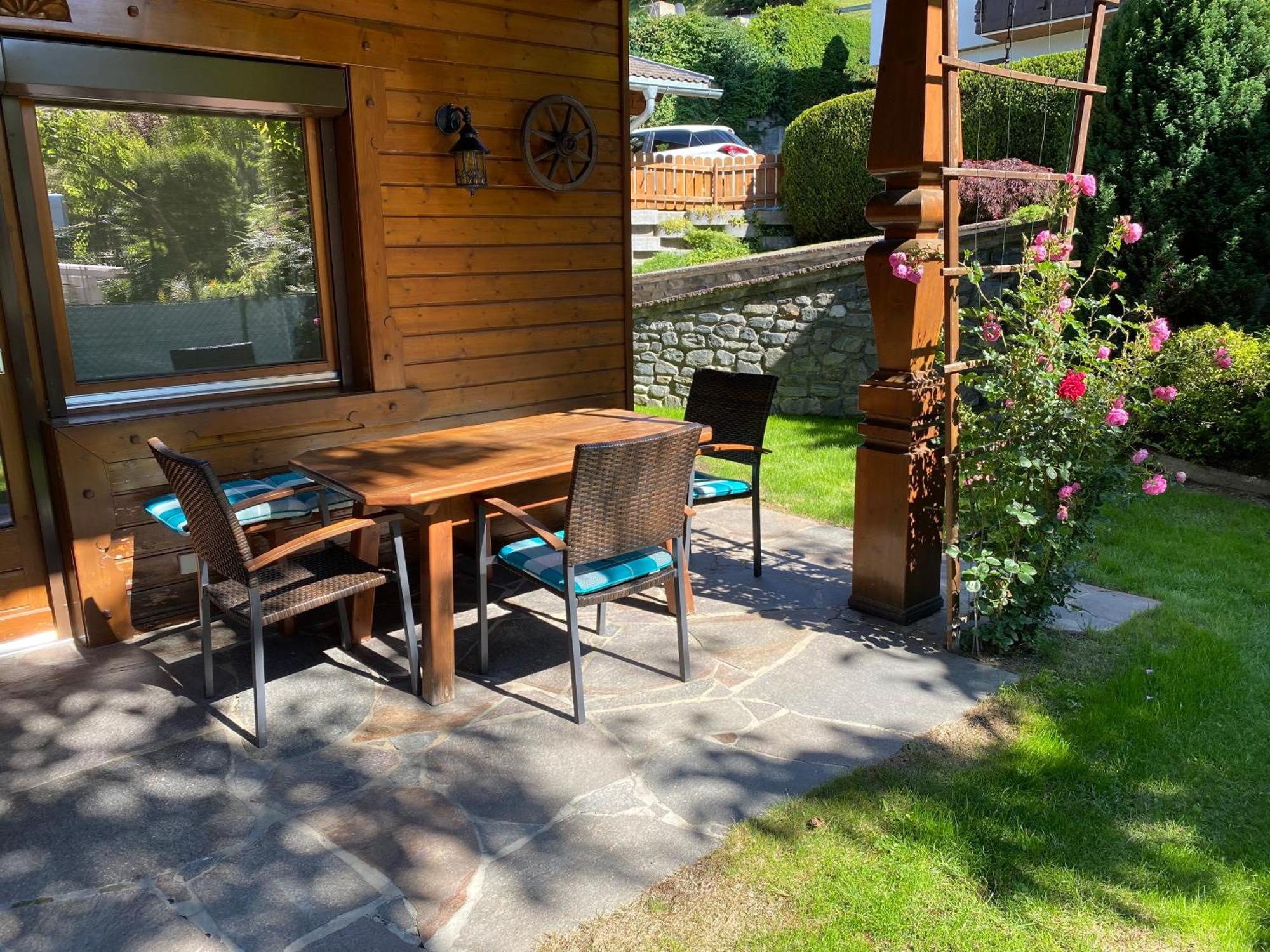 Ferienhaus Schaiter - Ganzes Haus Mit Garten Und Gratis Parkplatz Apartment Innsbruck Bagian luar foto